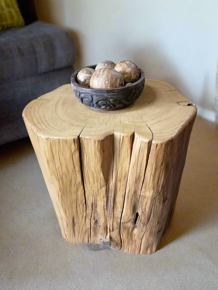 Earthgrain Stump Table